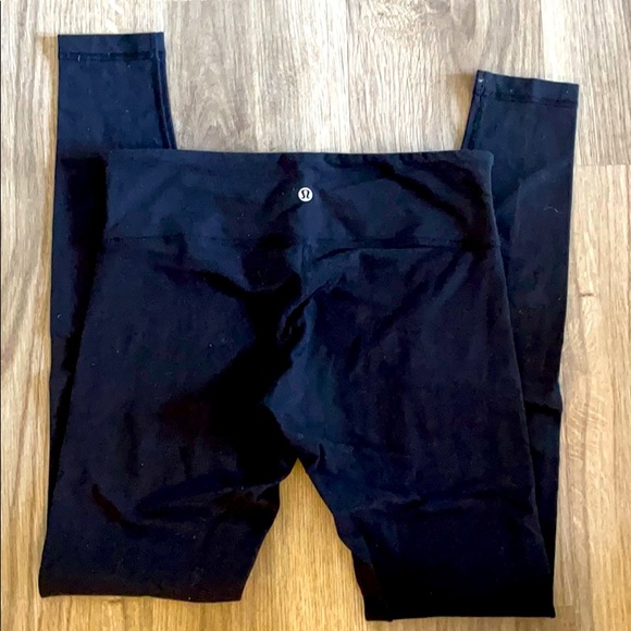 Lululemon leggings - Picture 2 of 2